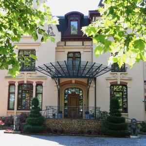 facade manoir de la mantille