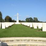 © alain battermann MONTAY-NEUVILLY ROAD CEMETERY, MONTAY_0