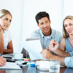 © Yuri Arcurs - fotolia.com assemblée générale réunion